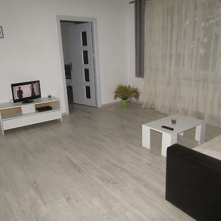 Gina Apartament Apartment ซีบิว ภายนอก รูปภาพ